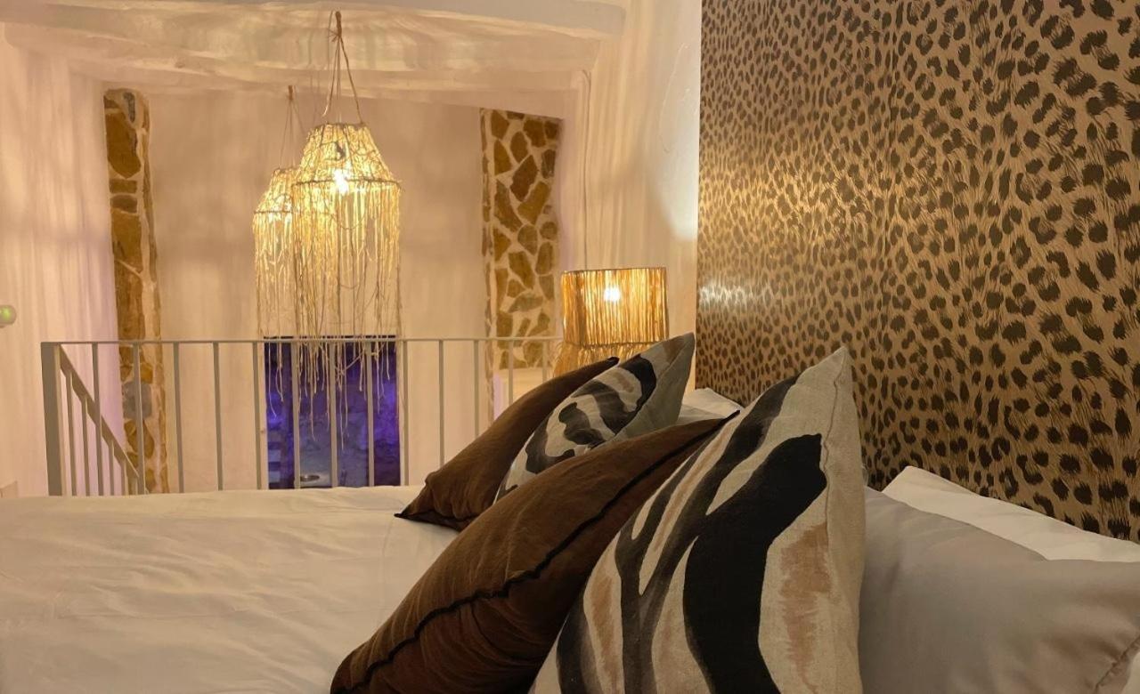 Grimaldi Apartment Inoges